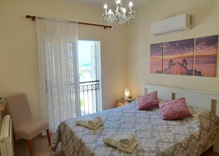 Marina By Fig Tree Bay *