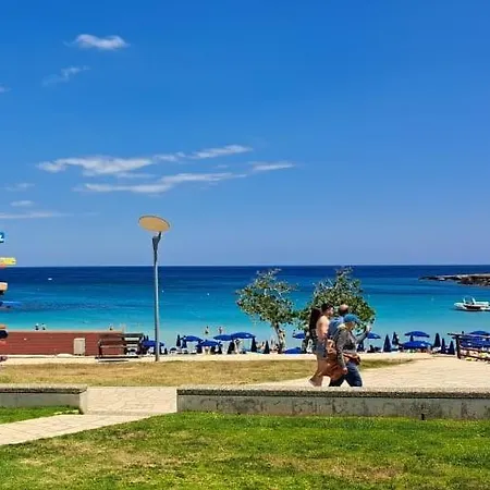 Marina By Fig Tree Bay *