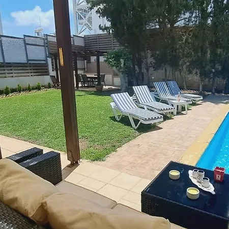 Villa Marina By Fig Tree Bay *